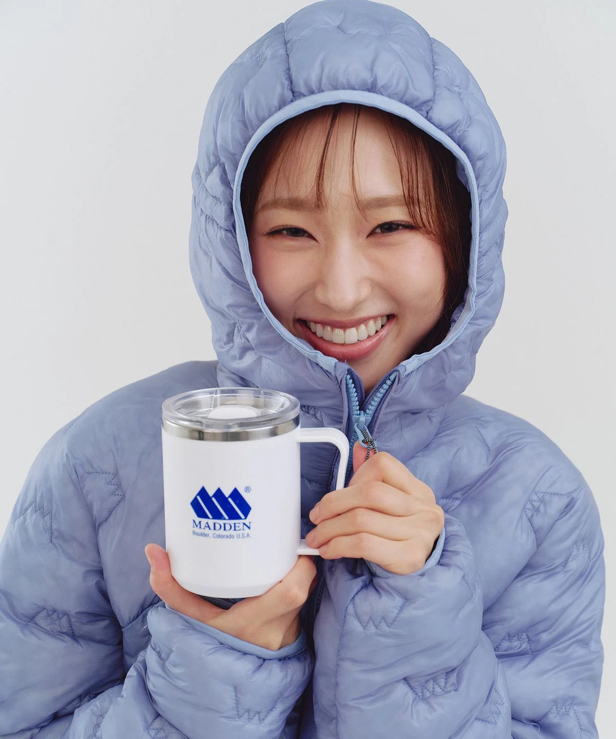 가벼운데 따뜻해서 놀란 매든 베어 피크 라이트 후드 패디드 자켓 MDJKGD001BL 스카이 블루 2주 착용기