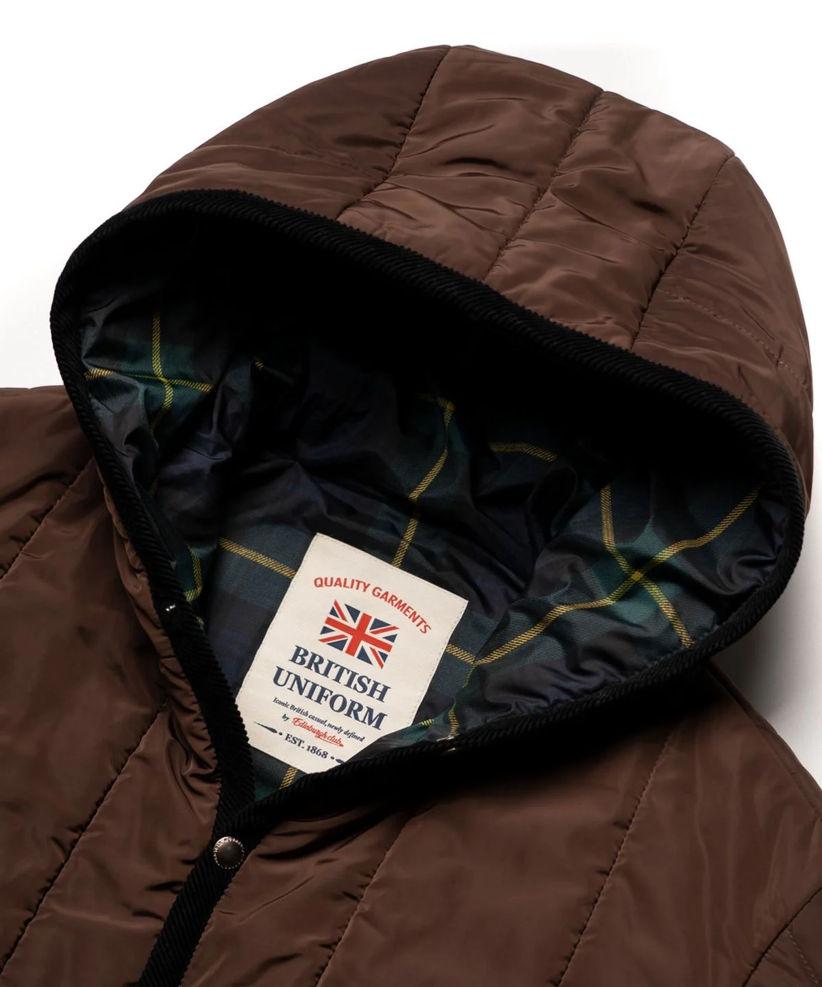 에든버러클럽 HOODED VERTICAL QUILTED MID JUMPER LKU28로 퀼팅 유목민 탈출한 2주 사용기 · 상품 이미지 2