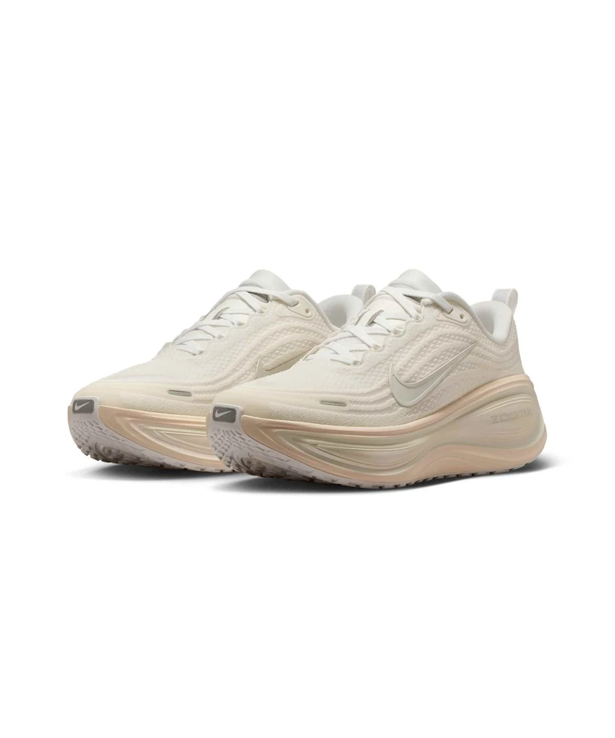 나이키 보메로 플러스 W IO9916-100 택배 받자마자 3일 내내 신고 다닌 이유
