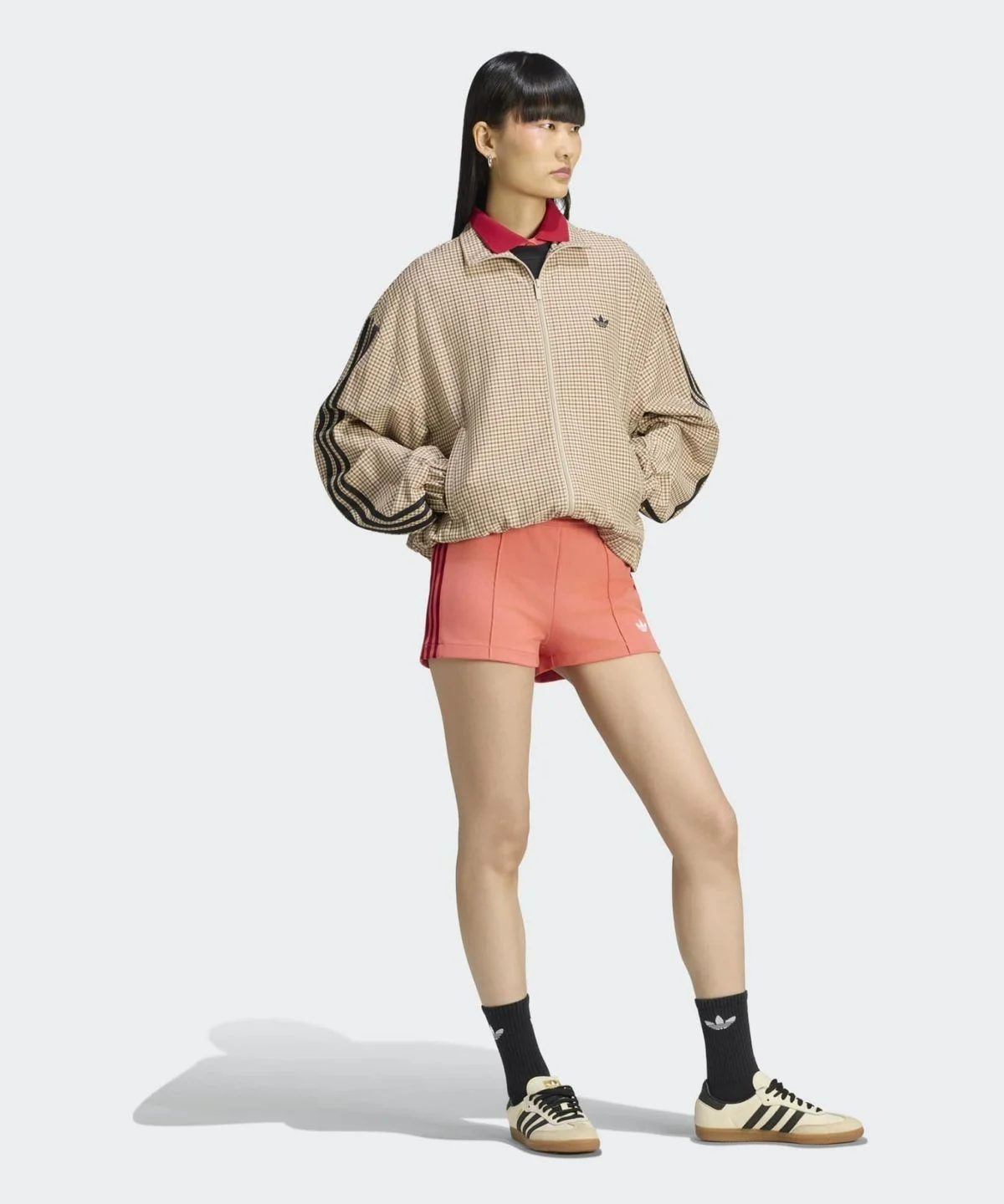 아디다스 체크 트랙탑 LE8307 덕분에 밋밋했던 가을 코디 고민 한 번에 해결했어요 · 상품 이미지 2